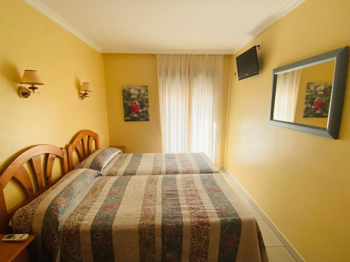 Hostal L'Anfora デニア エクステリア 写真